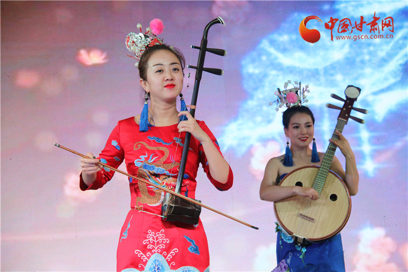 福利來了！蘭州市跨年歡樂購(gòu)物季正式啟動(dòng) 各大商場(chǎng)優(yōu)惠多多（圖）