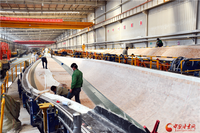 “擰緊”防控閥 打出“組合拳”——玉門市三向發(fā)力推動(dòng)疫情防控、復(fù)工復(fù)產(chǎn)、脫貧攻堅(jiān)齊頭并進(jìn)（圖）