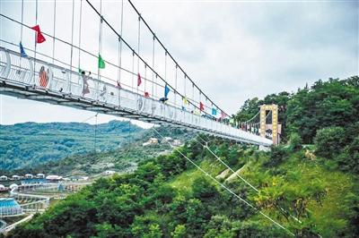 崆峒山5條美妙線路游起來！來這三座山赴暮春之約