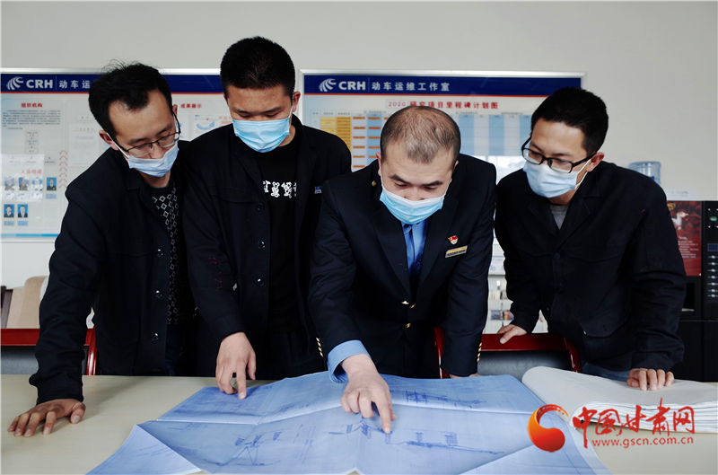 用奮斗的青春護航高鐵——記全國鐵路勞動模范、蘭西動車運用所副所長張學東