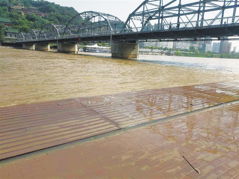 黃河蘭州段迎來(lái)今年入汛以來(lái)第二次較高水位 水利部門：在可控范圍 近兩日便可回落