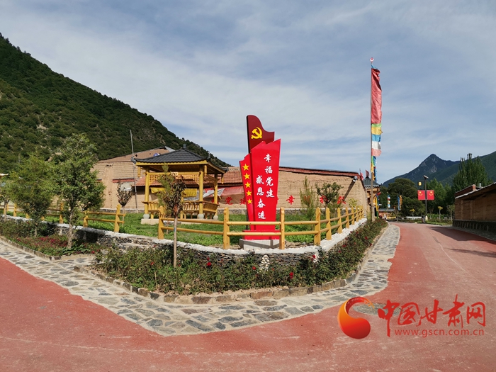 【蘭大新聞學子重走西北角】甘南迭部：村民吃上“文化飯”，搭上“旅游車”