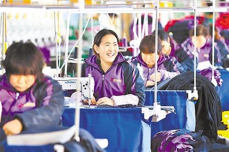 【抓“六穩(wěn)” 促“六?！薄糠€(wěn)就業(yè)有良策 保就業(yè)出實招——甘肅省全力以赴支持穩(wěn)定就業(yè)確保就業(yè)形勢總體穩(wěn)定