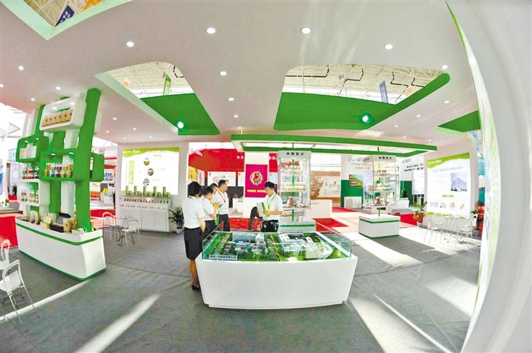 云展示、云推介、云洽談、云簽約 打造永不落幕的網(wǎng)上藥博會(huì)