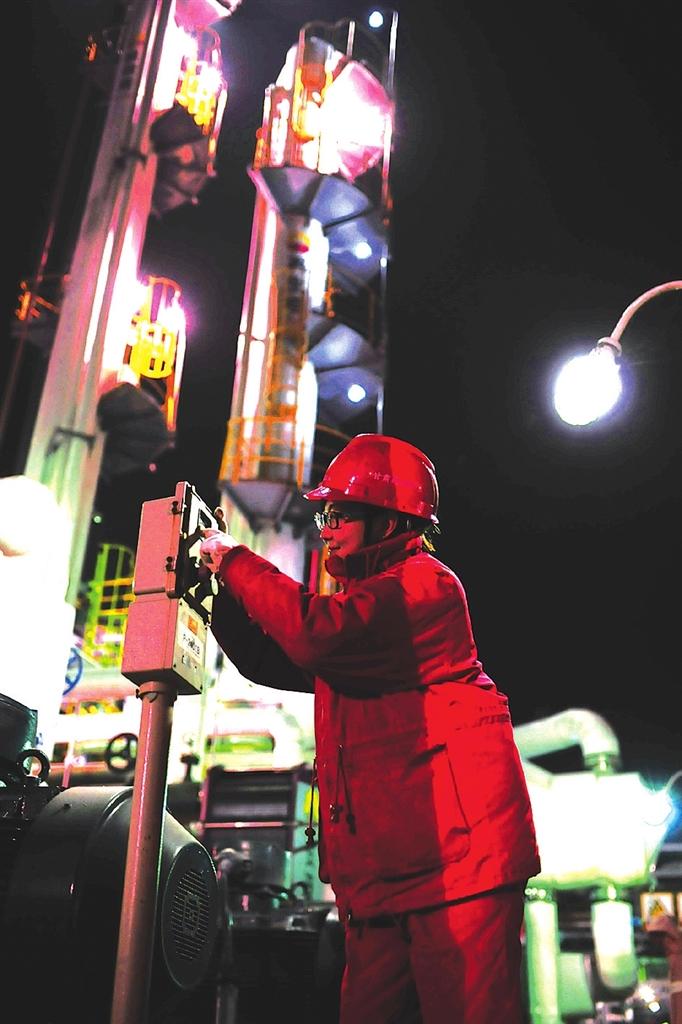 蘭州熱電公司提前開閘送熱鍋爐、管網(wǎng)運(yùn)行狀況良好