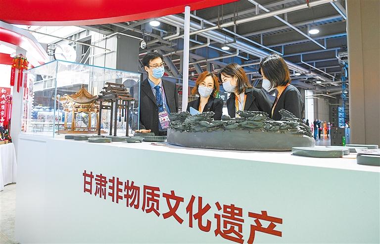 進(jìn)博會(huì) 甘肅省27家企業(yè)與境外46家企業(yè)簽訂項(xiàng)目47個(gè)