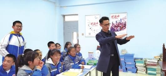 蘭州：“模法師”開(kāi)庭 小“法官”斷案