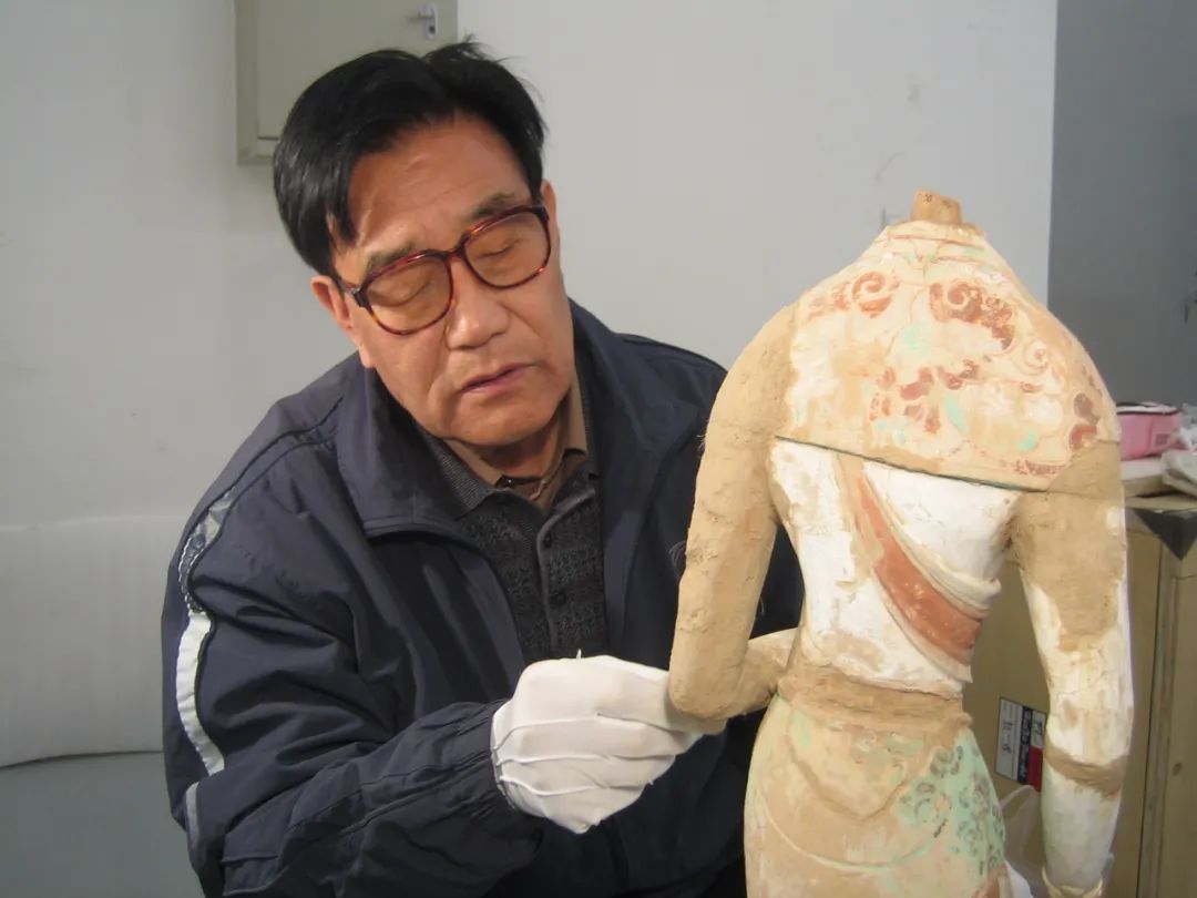 【中央媒體看甘肅】守護(hù)千年敦煌，他只覺一生太短……