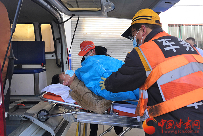 19分鐘緊急救援，永登車站為旅客開辟生命通道