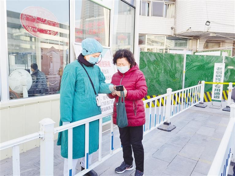 智能生活下，老年人的“數(shù)字鴻溝”如何跨越？