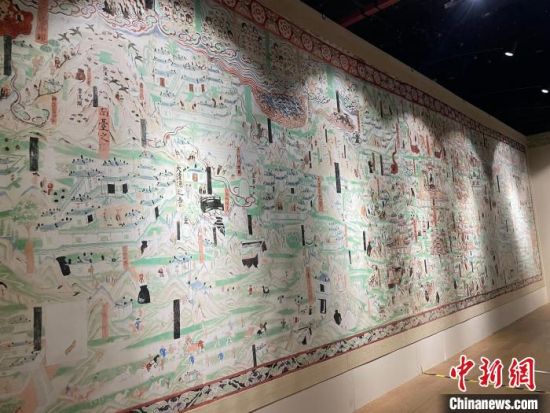 圖為展覽現(xiàn)場?！〗瓧顭?攝