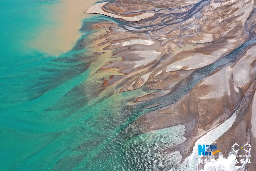 【“飛閱”中國】驚艷！昌馬湖畔：河流繪大地“扇面”