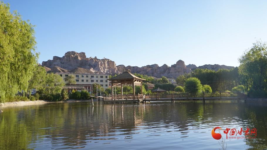 【小康圓夢·看甘肅】肅南：鄉(xiāng)村旅游托起百姓富?！敖痫埻搿?>
        </a><em>【小康圓夢·看甘肅】肅南：鄉(xiāng)村旅游托起百姓富?！敖痫埻搿?/em></li>
    <li><a  target=