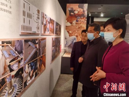 圖為展覽現(xiàn)場?！●T志軍 攝