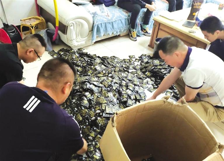 “減肥咖啡”竟含違禁藥 蘭州警方破獲特大網(wǎng)絡(luò)生產(chǎn)、銷售有毒、有害食品案