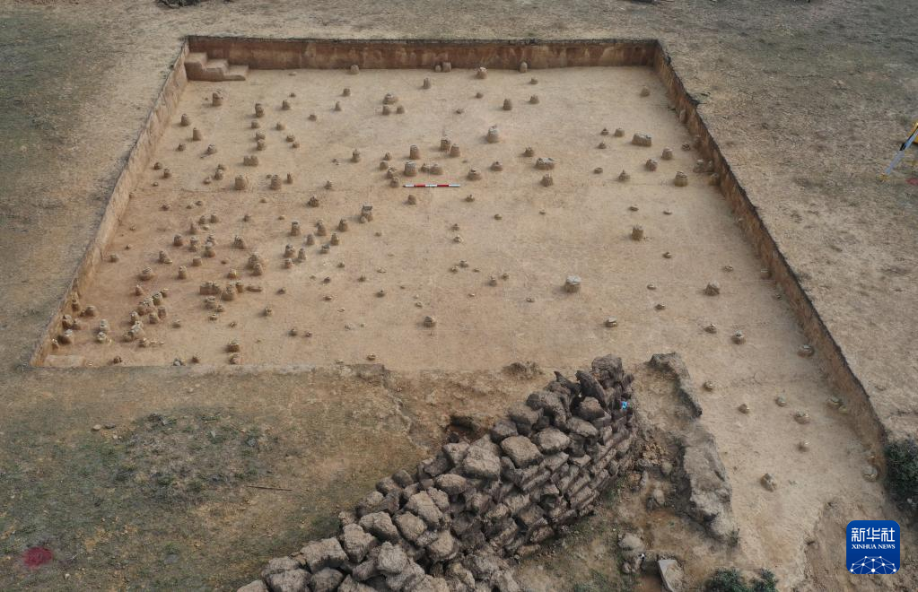 四川稻城縣皮洛舊石器時代遺址探方發(fā)掘情況（資料圖）。