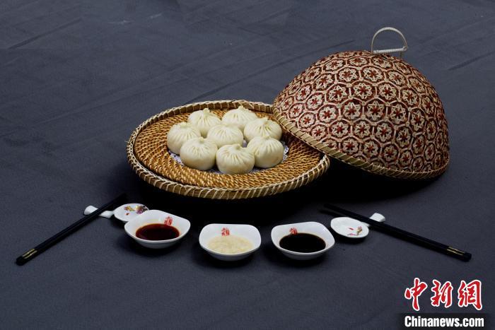 圖為甘肅臨夏回族自治州美味——河州包子。(資料圖) 臨夏州委宣傳部供圖