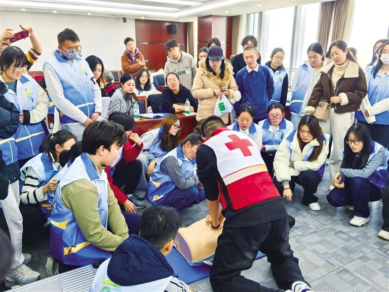 春運(yùn)“暖冬行動(dòng)”