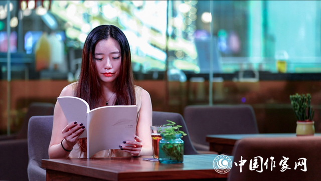 獨家訪談｜笛安：我把愛情當(dāng)做給主人公的美好禮物